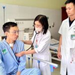 Nghẹt thở chạy đua với ‘tử thần’, cứu sống Trung tá Công an bị đâm đứt động mạch cảnh